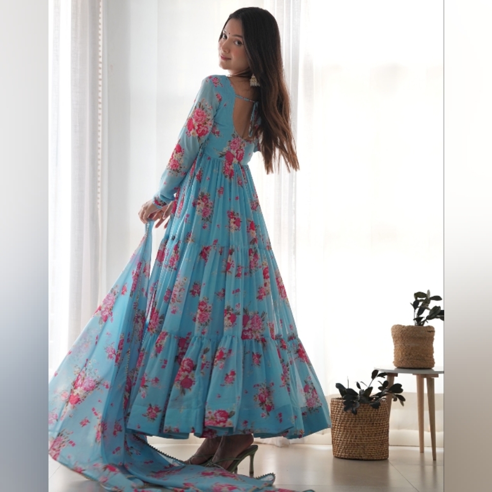 Floral Blue Maxi Dress - Picture 2 of 2